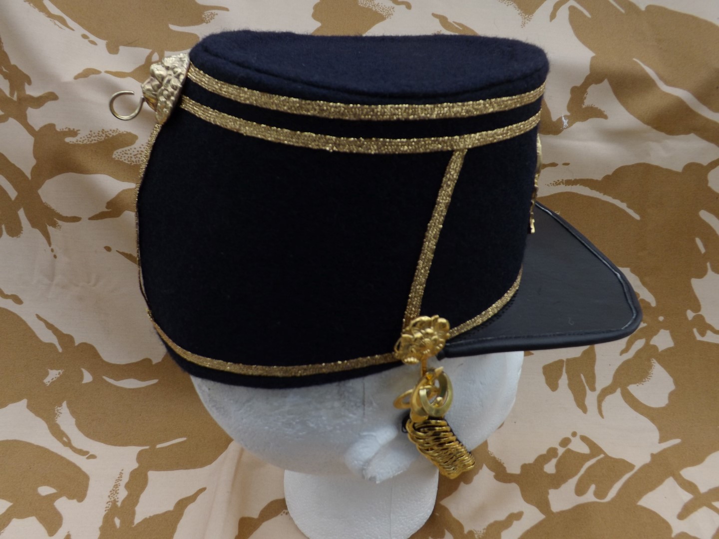 1868 Last Pattern Shako Lt 004.JPG